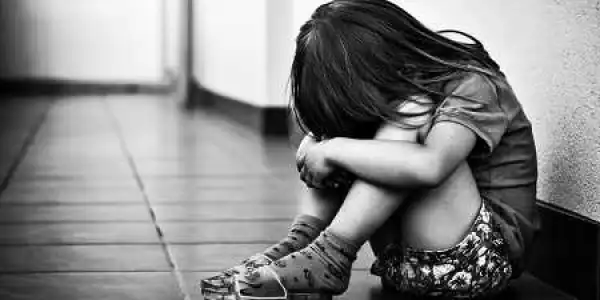 Omg! Read the Shocking Thing a Man Did After Luring a 5-year-old Girl to Sit on His Lap